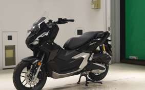 HONDA ADV160