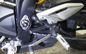 TRIUMPH STREET TRIPLE RS 2023