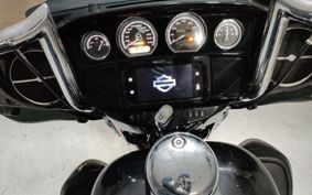 HARLEY FLHTK1870 KEF