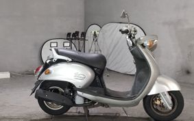 YAMAHA VINO125 SE24