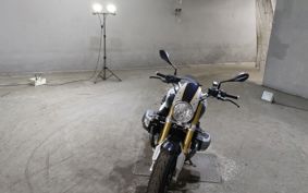 BMW R NINE T 0J01