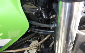 KAWASAKI ZRX-2 2003 ZR400E