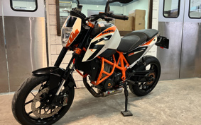 KTM 690 DUKE R 2013 LDU40