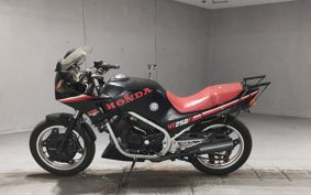 HONDA VT250F MC08