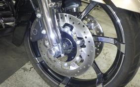 HARLEY FLTRXSE1800CVO 2013