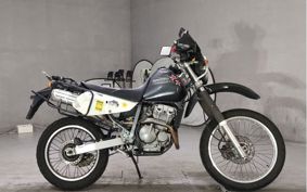 SUZUKI DJEBEL250XC SJ45A