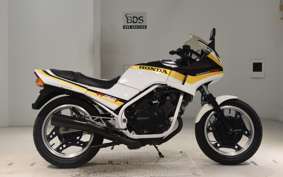 HONDA VT250FE MC08