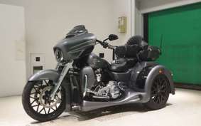 HARLEY FLHTCU TG 1870 2023
