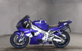 YAMAHA YZF-R1 RN04