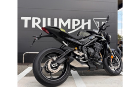 TRIUMPH STREET TRIPLE RS 2025 HDA614