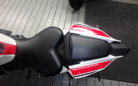 YAMAHA YZF-R7 2022 RM39J