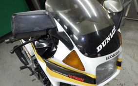 HONDA VT250FE 2005 MC08