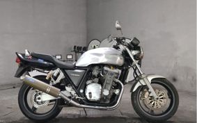 HONDA CB1000SF SC30