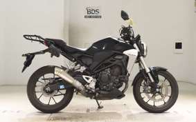 HONDA CB250RA 2015 MC52