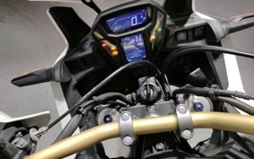 HONDA CRF1000L AFRICA TWIN SD04