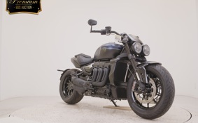 TRIUMPH ROCKET III ストームR 2025