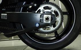 YAMAHA YZF-R1 2013