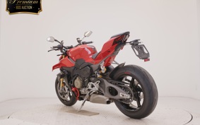 DUCATI STREETFIGHTER V4 S 2025