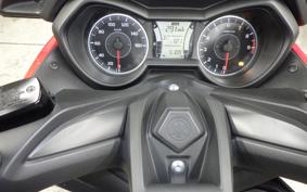 YAMAHA X-MAX 250 SG70J