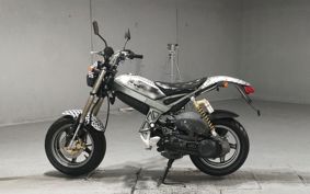 SUZUKI STREET MAGIC CA1LB