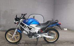 HONDA VTR 250 MC33