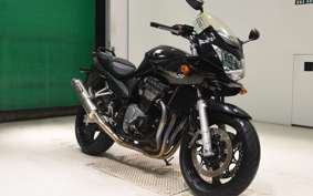 SUZUKI BANDIT 1200 S 2006 GV79A