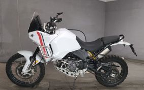 DUCATI DUCATI  DESERT X 1X00AA