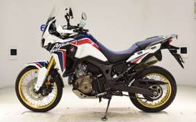 HONDA CRF1000L AFRICA TWIN 2017 SD04