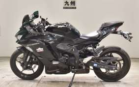 KAWASAKI ZX-25R ZX250E