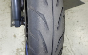 YAMAHA FZ25