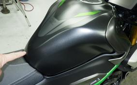 KAWASAKI Z900 Gen.2 2025 ZR900S