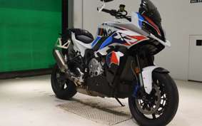 BMW M1000XR 2024