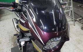 KAWASAKI Z900RS 2025 ZR900K