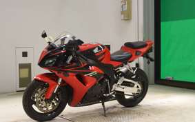 HONDA CBR1000RR 2006 SC57