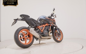 KTM 1290 SUPER DUKE R 2025