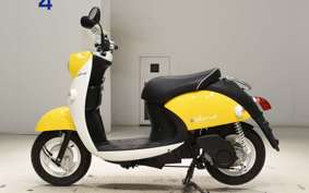 YAMAHA E-VINO 1996 SY11J