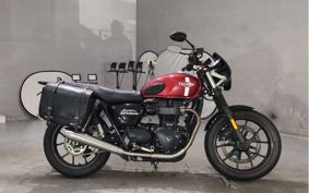 TRIUMPH STREET TWIN 900 2017 DAD74G