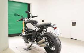 BMW R NINE T 2023