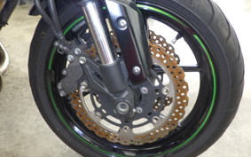 KAWASAKI Z800 2016