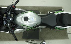 KAWASAKI NINJA7ﾊEVEﾘｯﾄ 2025