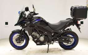 SUZUKI Vストローム650XTA 2023 C733M