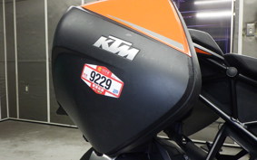 KTM 1290 SUPER DUKE GT 2019