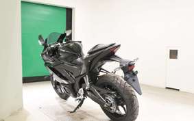 YAMAHA YZF-R25 A 2006 RG74J
