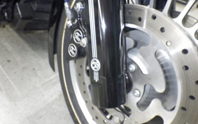 HARLEY FLHRC 1690 2014