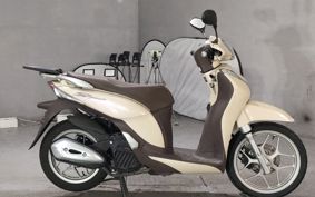 HONDA SH MODE JF51