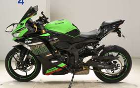 KAWASAKI ZX-25R ZX250E