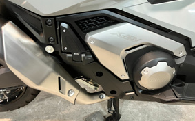 HONDA X-ADV 750 2023 RH10