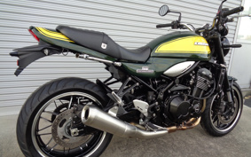 KAWASAKI Z900RS YELLOW  BALL ED 2024 ZR900K
