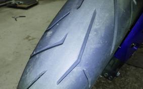YAMAHA YZF-R1 2005