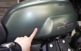MOTO GUZZI V7 STONE 2014